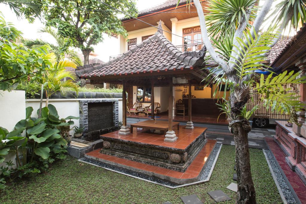 Sari Indah Cottages Kuta  Exterior photo