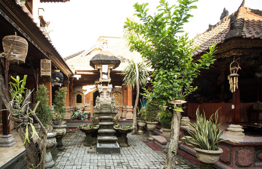 Sari Indah Cottages Kuta  Exterior photo